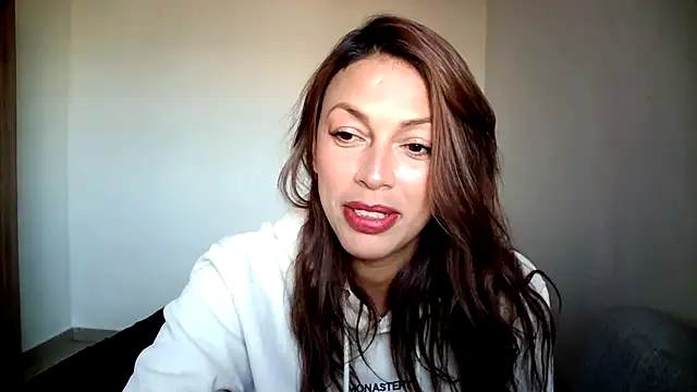 Hanna Charming online show from 27, 5, 2026