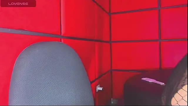 Liah Grey8 online show from 19, 12, 2025