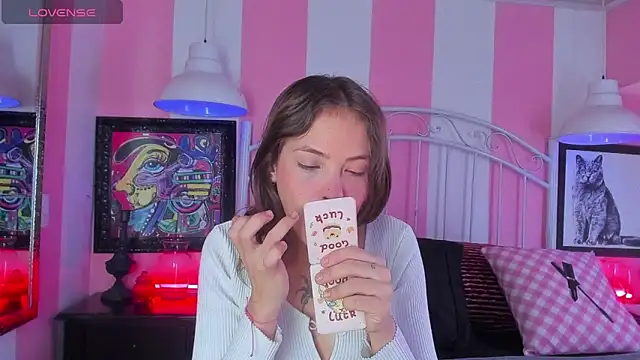 Liah Grey8 online show from 2, 12, 2025