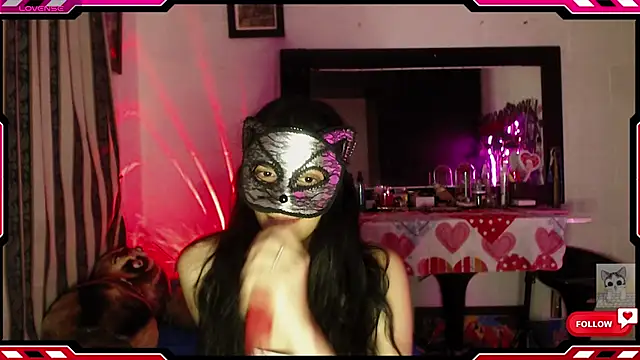 Sarahgin online show from 17, 10, 2025