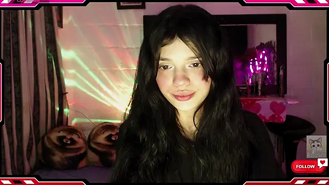 Snapshot of Sarahgin chatting on 30, 9, 2025 Sarahgin online show from 30, 9, 2025