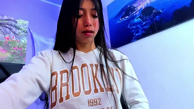 KimberlyVillaLobos online show from 21, 10, 2025