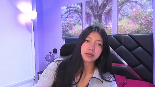 KimberlyVillaLobos online show from 22, 11, 2025