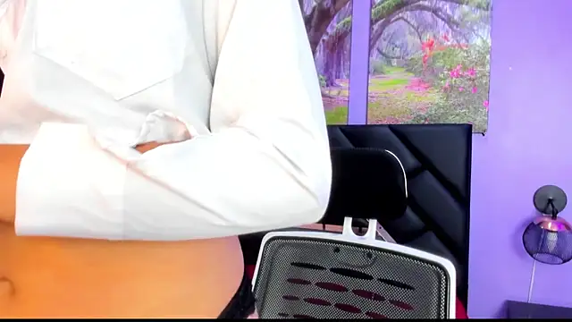 KimberlyVillaLobos online show from 16, 9, 2025