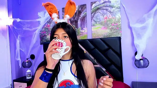 KimberlyVillaLobos online show from 31, 10, 2025