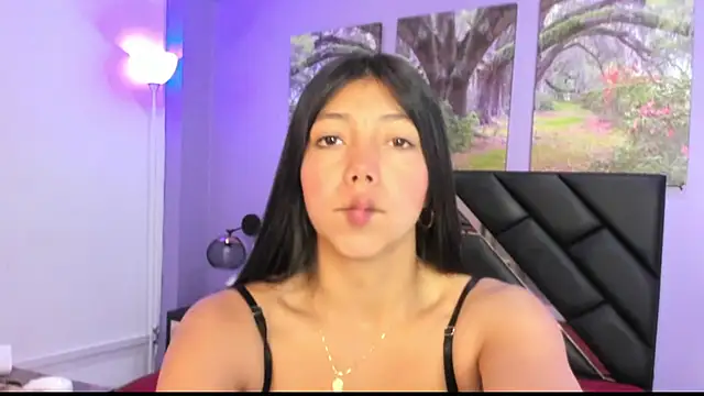 KimberlyVillaLobos online show from 26, 9, 2025