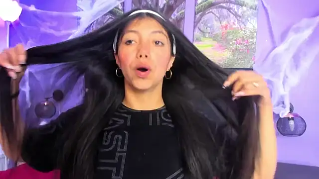 KimberlyVillaLobos online show from 15, 10, 2025