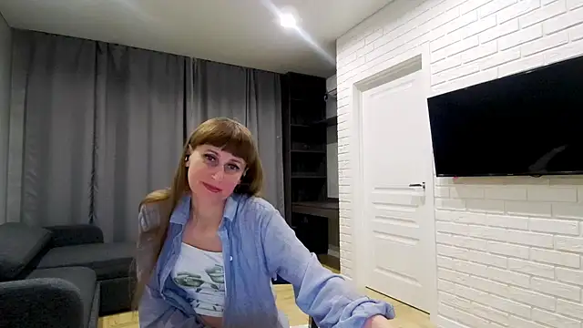 Snapshot of Daniella_Lorente chatting on 10, 5, 2026 Daniella Lorente online show from 10, 5, 2026