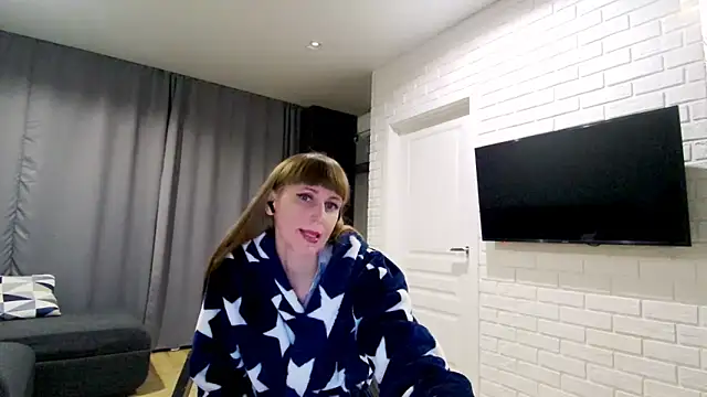 Daniella Lorente online show from 5, 2, 2026