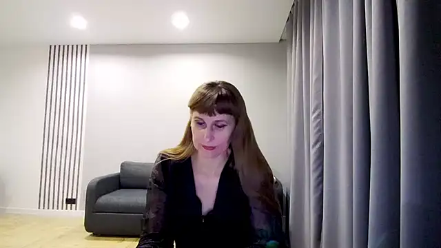 Daniella Lorente online show from 17, 2, 2025
