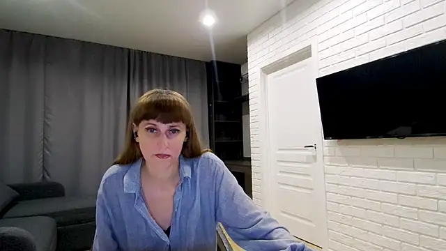 Snapshot of Daniella_Lorente chatting on 13, 5, 2026 Daniella Lorente online show from 13, 5, 2026