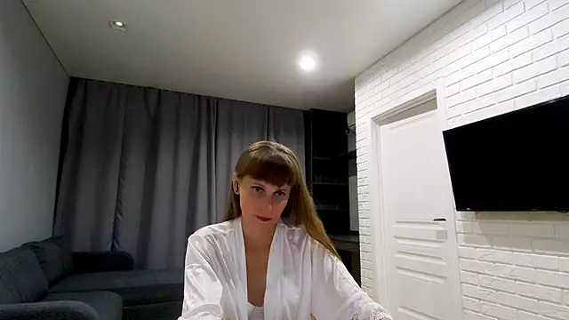 Snapshot of Daniella_Lorente chatting on 18, 7, 2026 Daniella Lorente online show from 18, 7, 2026