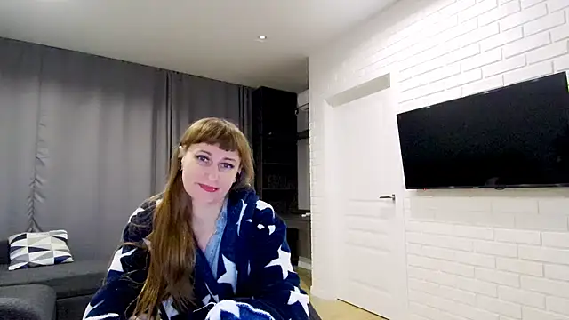 Daniella Lorente online show from 4, 2, 2026