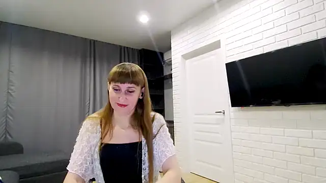 Daniella Lorente online show from 25, 11, 2025