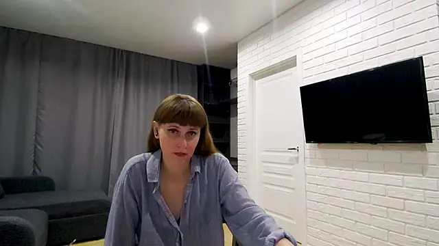 Snapshot of Daniella_Lorente chatting on 14, 5, 2026 Daniella Lorente online show from 14, 5, 2026