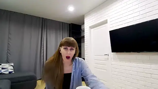 Daniella Lorente online show from 10, 3, 2026