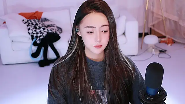 Roseonly  online show from 31, 3, 2026