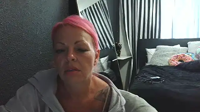 rileyraerhoads online show from 21, 9, 2025
