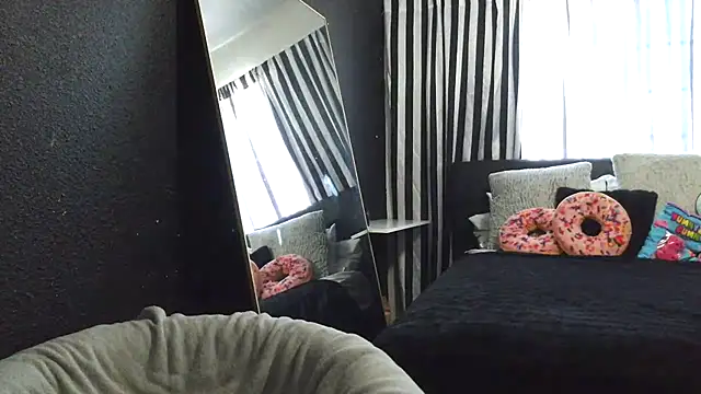 rileyraerhoads online show from 4, 10, 2025