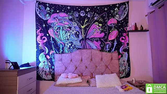 jade dakota   online show from 4, 4, 2026