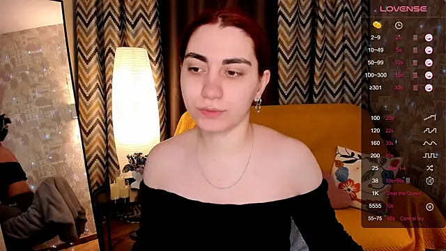 hannacheekss  online show from 14, 4, 2026