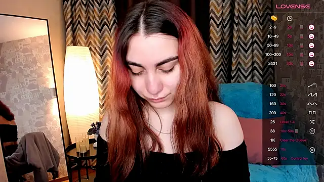 Snapshot of hannacheekss_ chatting on 10, 11, 2025 hannacheekss online show from 10, 11, 2025