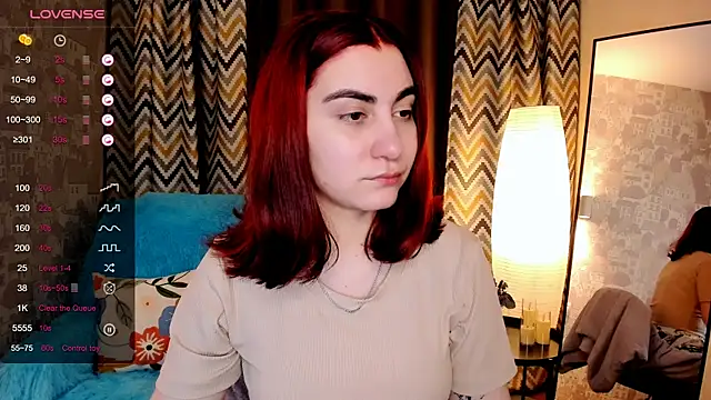 Snapshot of hannacheekss_ chatting on 24, 11, 2025 hannacheekss online show from 24, 11, 2025