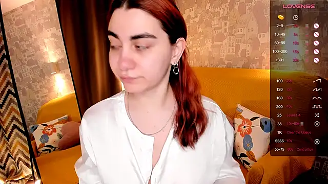 Snapshot of hannacheekss_ chatting on 9, 6, 2026 hannacheekss online show from 9, 6, 2026
