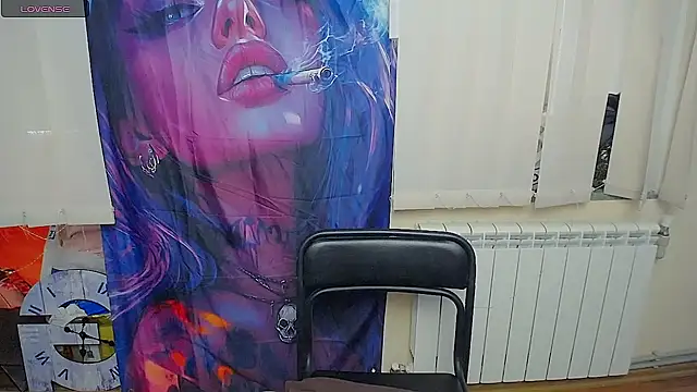 AliceSexyyy  online show from 13, 4, 2026