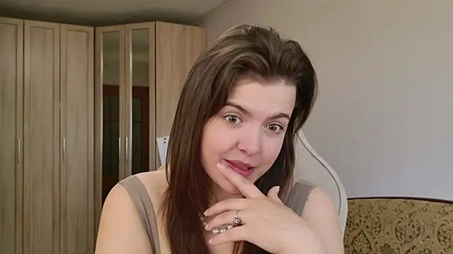 Snapshot of showmeparadise chatting on 28, 5, 2026 showmeparadise online show from 28, 5, 2026