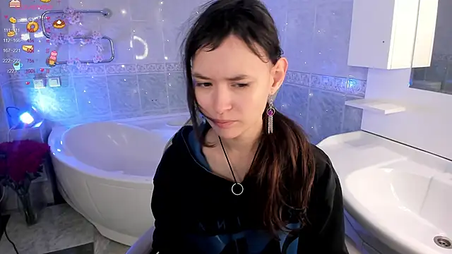 Emily Strikeee online show from 10, 10, 2025