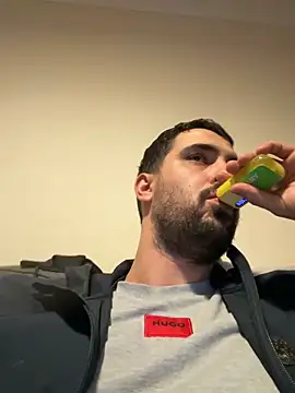 HornyDaddy6inch online show from 28, 11, 2025