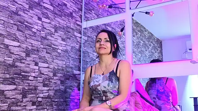 monicarousey online show from 11, 2, 2025