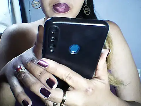 layanah12 online show from 27, 10, 2025