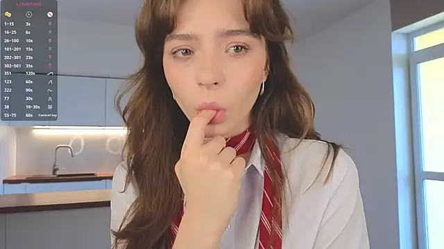 KellyAdderiy online show from 3, 4, 2026