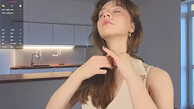 KellyAdderiy online show from 18, 4, 2026