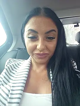 Snapshot of JoAnneSweet chatting on 14, 4, 2026 JoAnneSweet online show from 14, 4, 2026