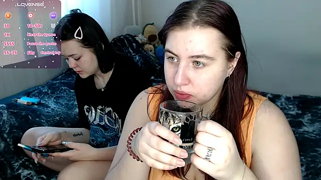 Snapshot of BettyandRich_ chatting on 6, 3, 2025 BettyandRich online show from 6, 3, 2025
