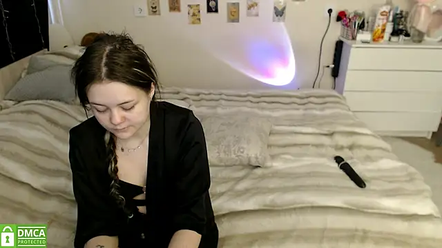 Snapshot of BettyandRich_ chatting on 26, 4, 2026 BettyandRich online show from 26, 4, 2026