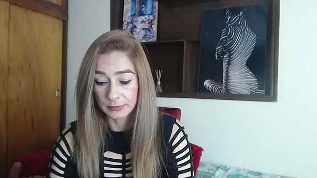Madam dali online show from 4, 3, 2025