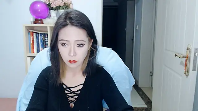 Snapshot of SuSushi728 chatting on 7, 5, 2026 SuSushi728 online show from 7, 5, 2026