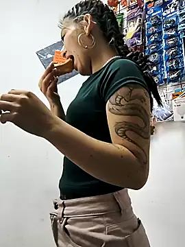 Tefannyy  online show from 16, 2, 2026