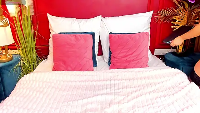 GiaCale online show from 23, 11, 2025