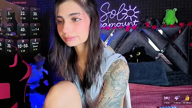 Snapshot of SolBeaumont1 chatting on 24, 6, 2026 SolBeaumont1 online show from 24, 6, 2026