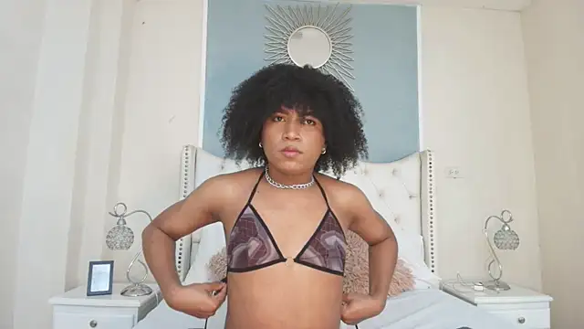 Ambar Collingg online show from 10, 3, 2025