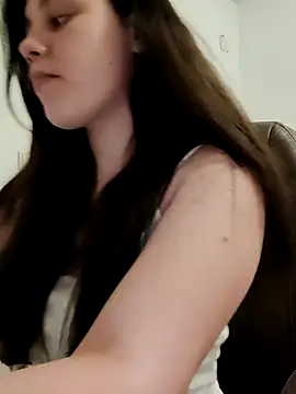 leeya lee online show from 7, 2, 2025