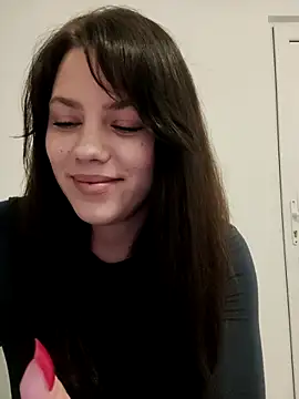 leeya lee online show from 20, 3, 2025