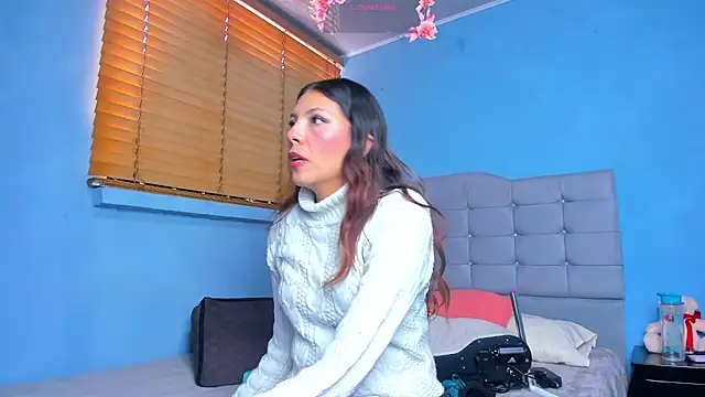 Snapshot of Selenakyle92_ chatting on 8, 3, 2025 Selenakyle92  online show from 8, 3, 2025