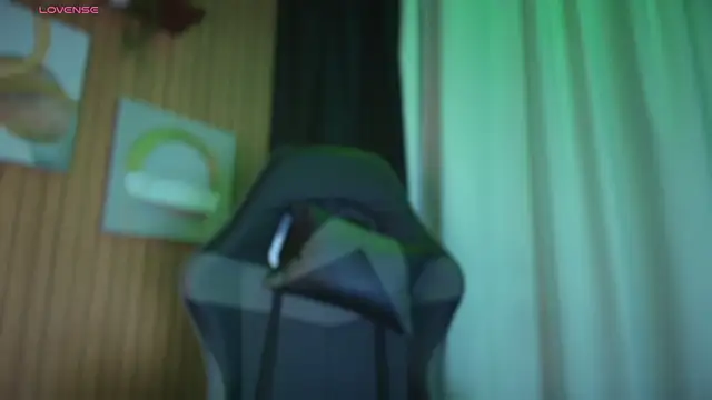 Snapshot of ArkaBella chatting on 6, 11, 2025 ArkaBella online show from 6, 11, 2025