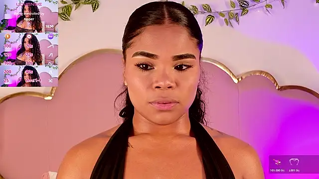 NahiaraReina online show from 9, 2, 2026